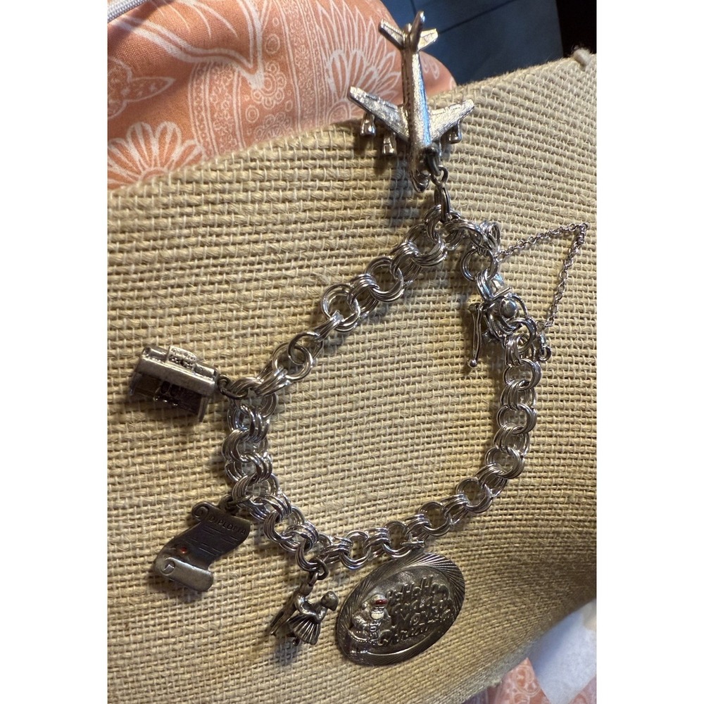 Vintage‎  Sterling Silver 5 Charms Bracelet with Safety Chain~ 7.5" - Picture 2 of 16